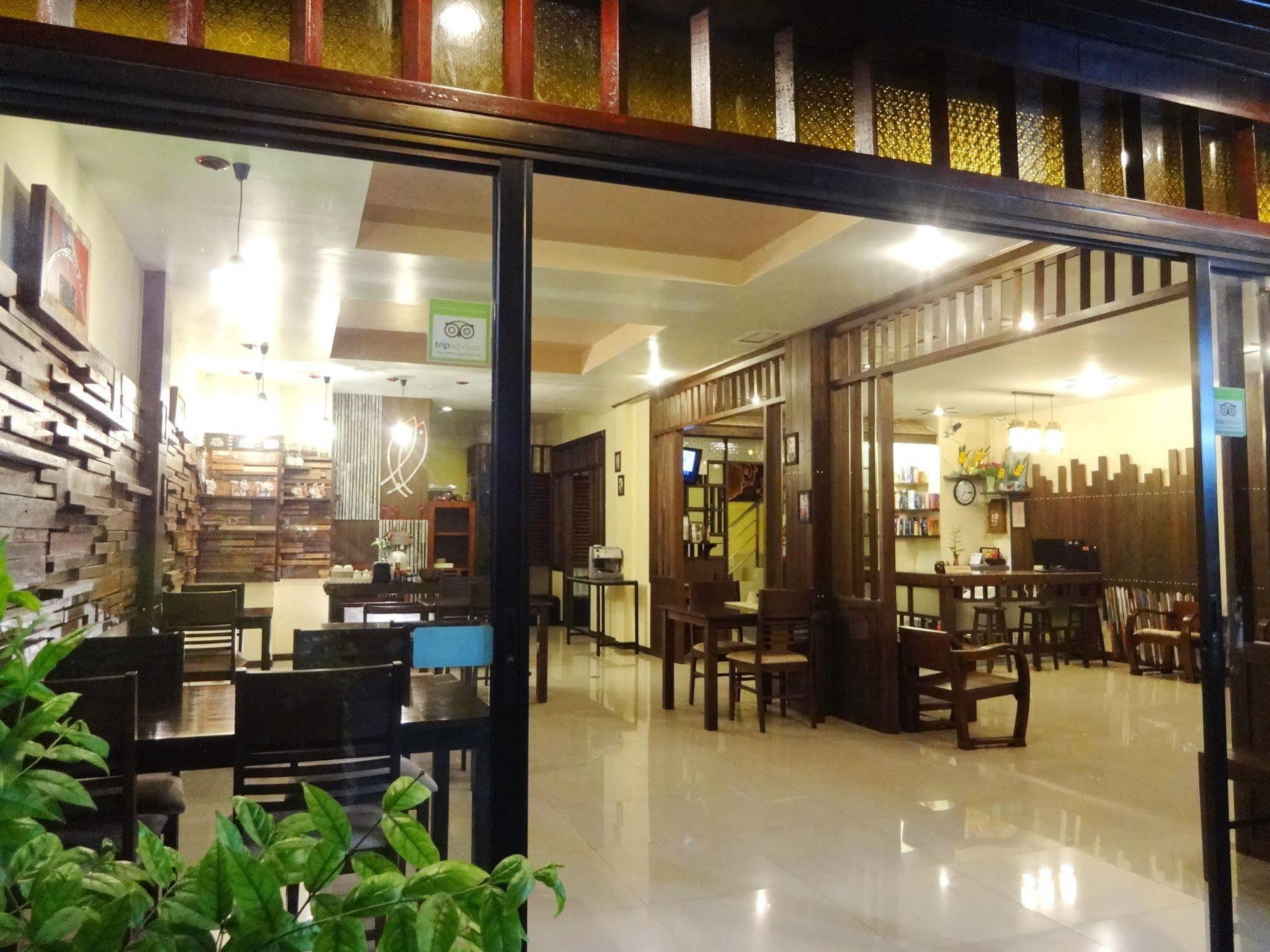 Athome @Nanai 8 Patong Luaran gambar